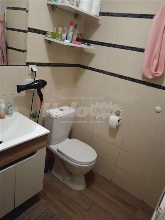 Odličan uknjižen stan na Banovom brdu — 14