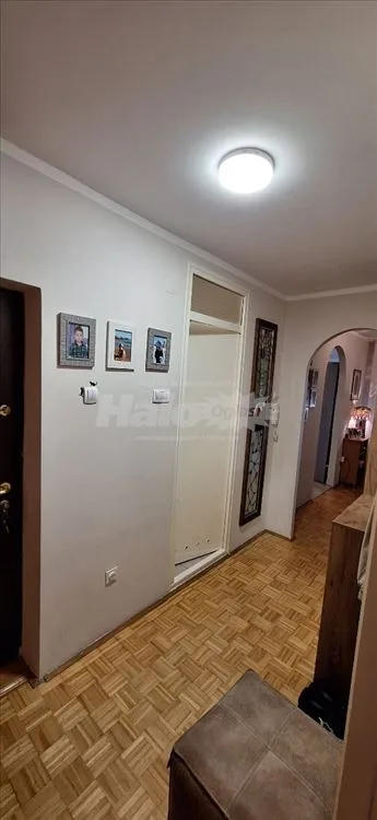 Odličan 2.0 stan, Blok 72, 63m2, adaptibilan u 2.5 — 9