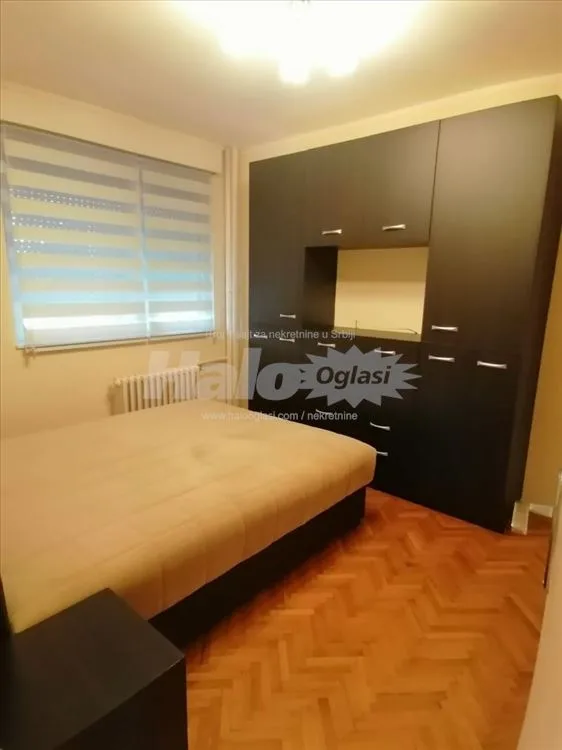 Odličan, renoviran stan na Kanarevom brdu — 14