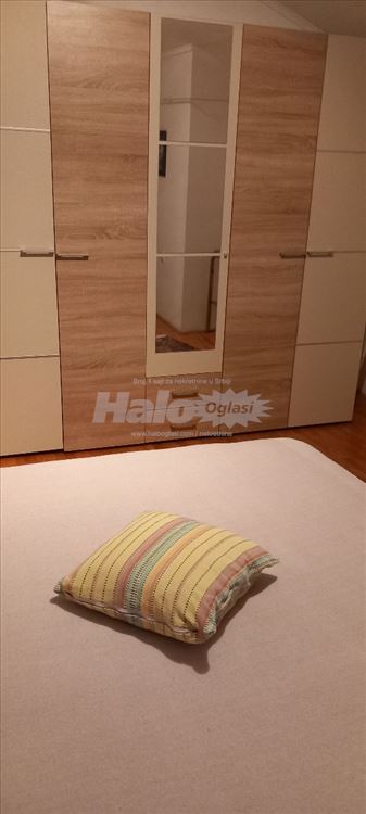 Odlican Stan Banovo Brdo Izdajem 63+t Namesten — 6