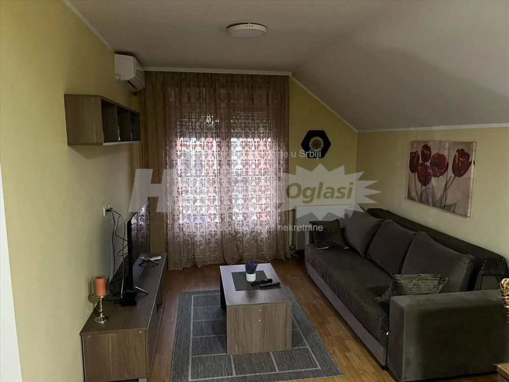Odlican stan Ledine Surcin — 4