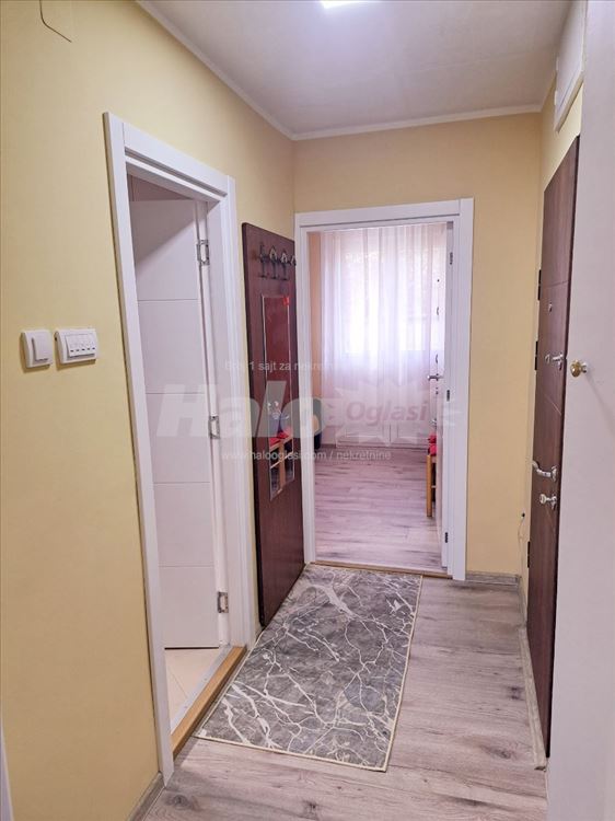 Odličan stan na Galenici — 14