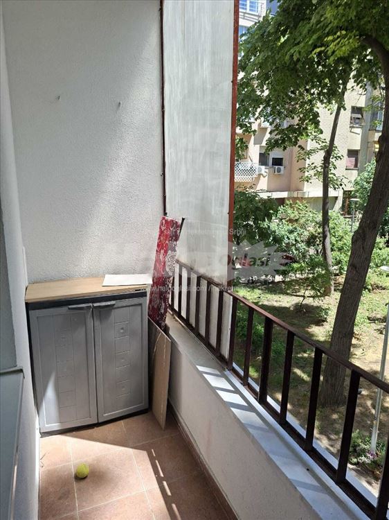 Odlican stan, odmah useljiv, na najboljoj lokaciji — 7