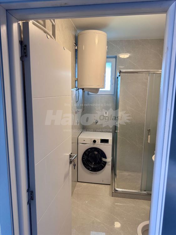 Odlicna investicija- Moderan i nov studio- 32m2 — 6