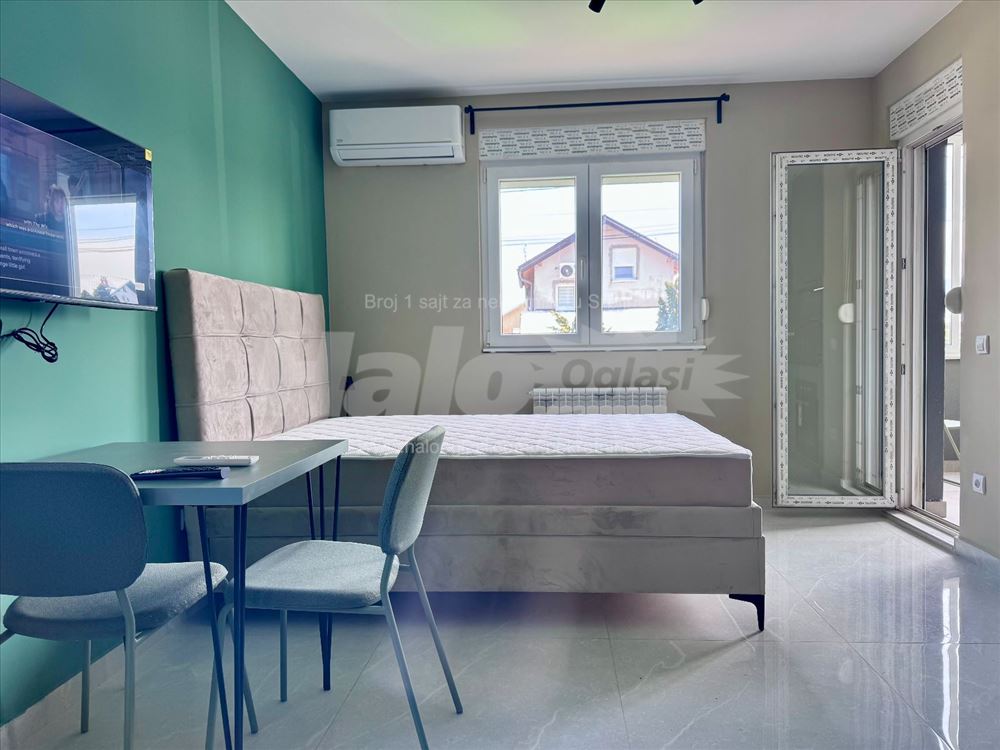 Odlicna investicija- Moderan i nov studio- 32m2 — 15