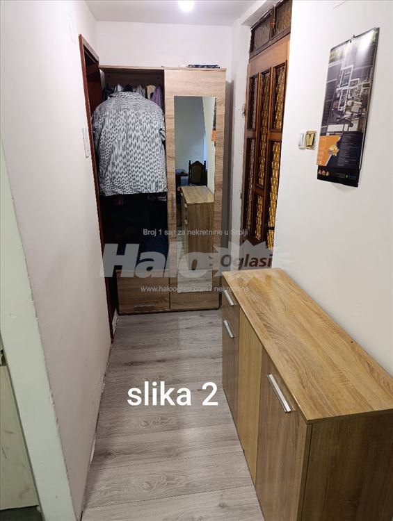 ODLICNA lokacija 40m² Zemun — 5
