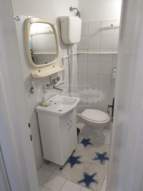 Odlicna lokacija na Banovom Brdu — 8