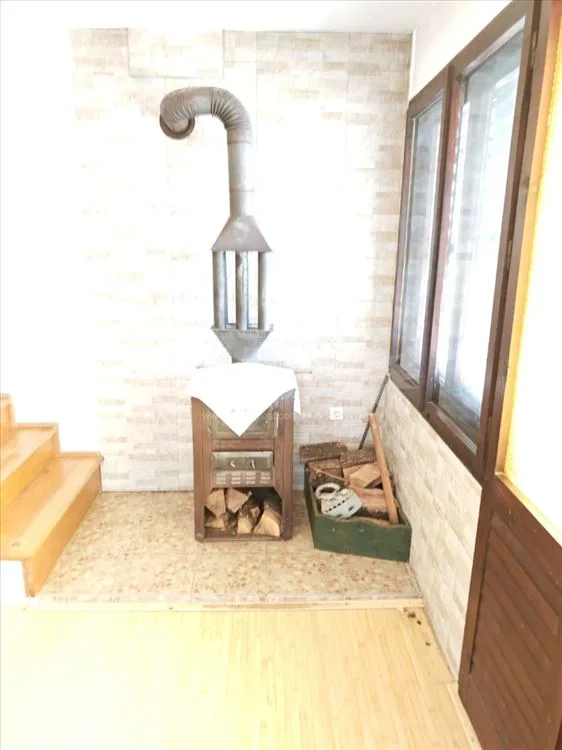 Odlična useljiva kuća 220 m2 — 13
