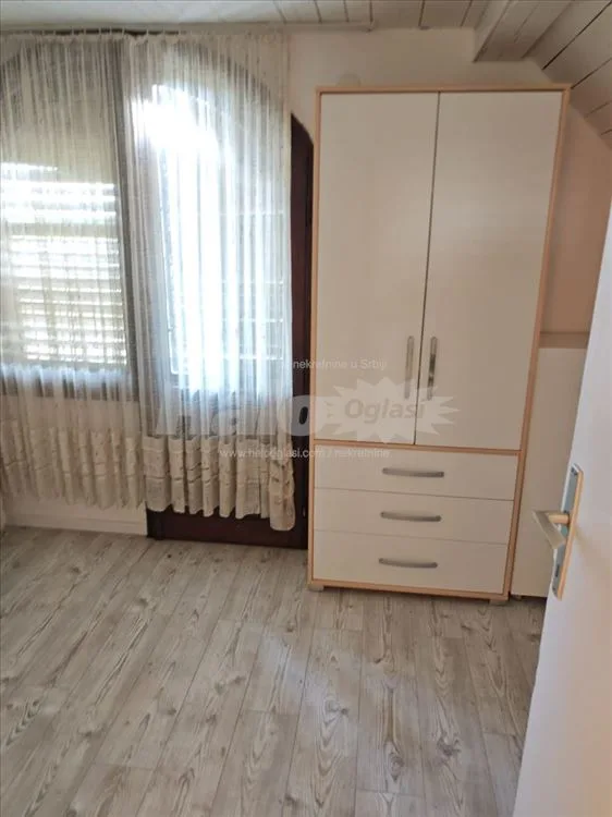 Odlična useljiva kuća 220 m2 — 15