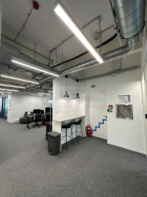 Office for Rent in Belgrade — 241 sqm — 14