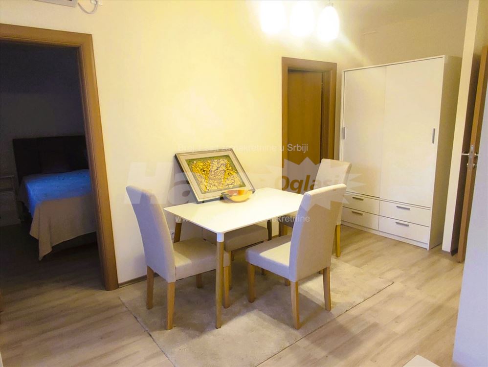 One-Bedroom Apartment with Danube River View — 5
