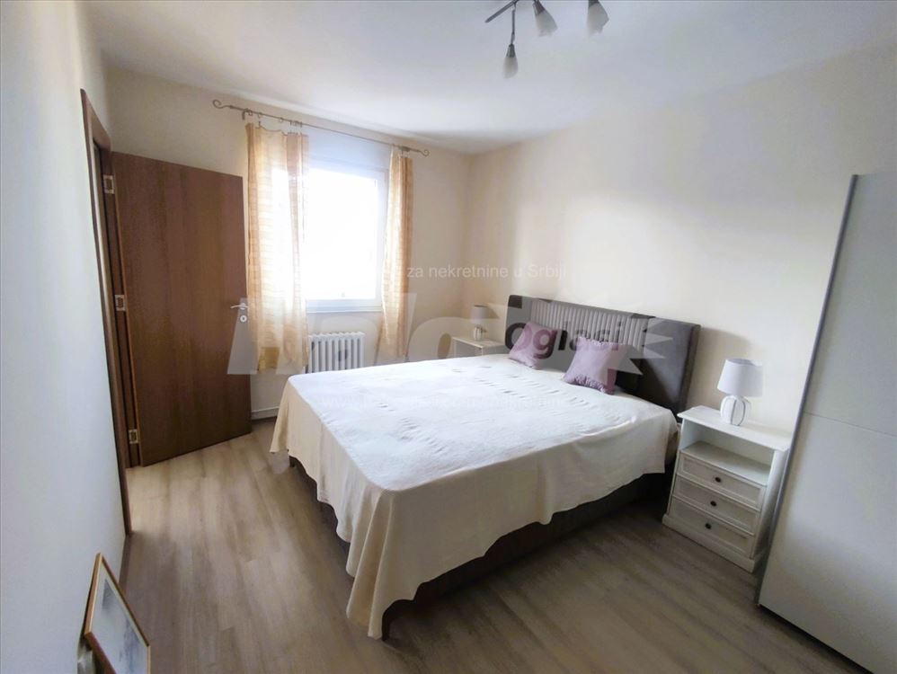 One-Bedroom Apartment with Danube River View — 11