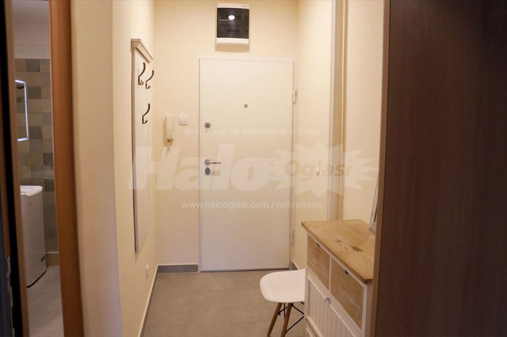 One-Bedroom Apartment with Danube River View — 14