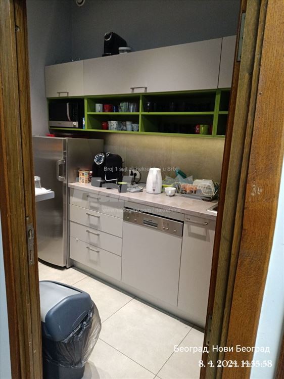 Opremljena kancelarija/Furnished office — 3