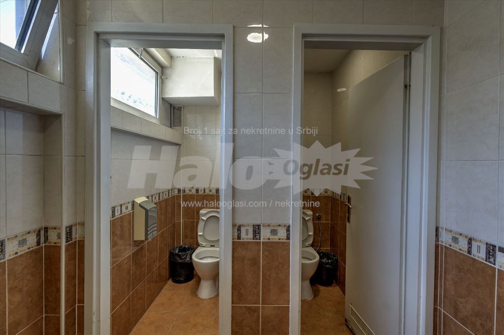 Opremljena kancelarija/Furnished office — 3
