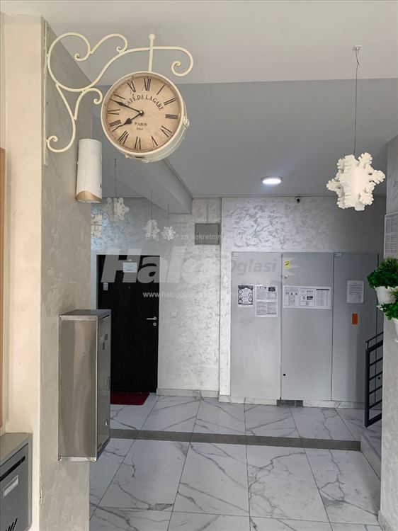 Parking - smart home - okretnica 25,27,79 - pogled — 7