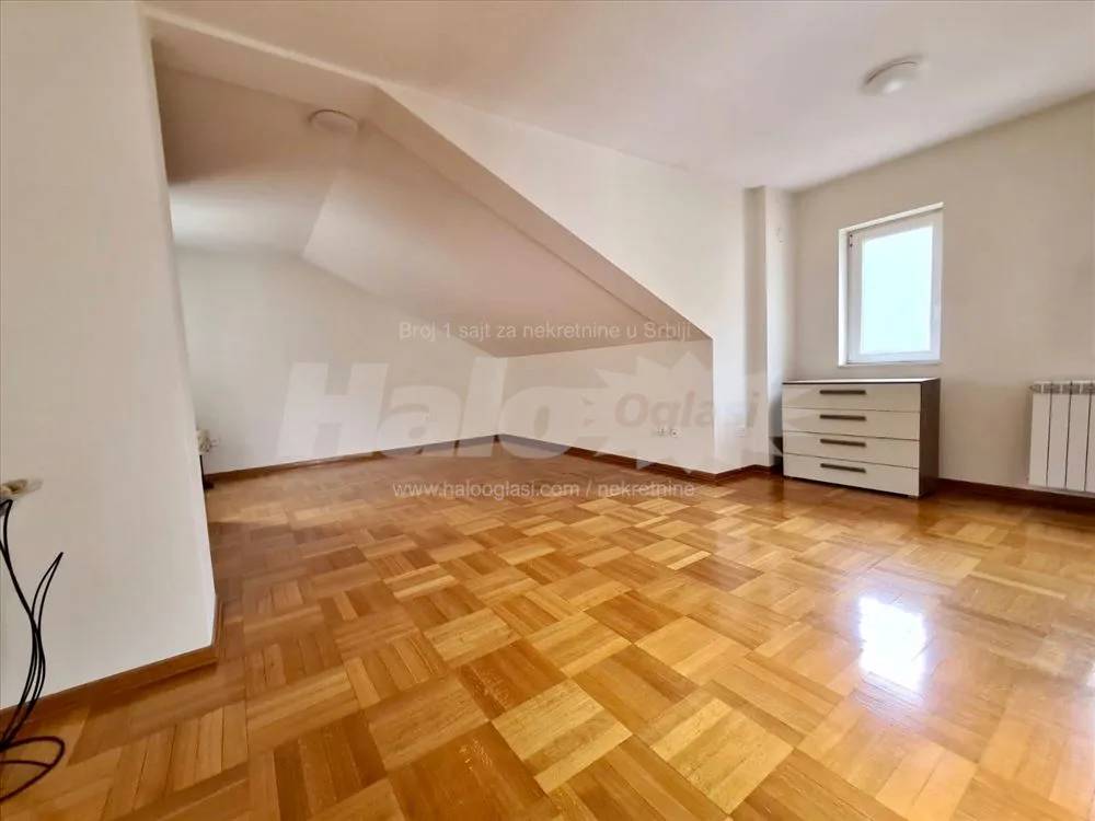 Penthouse 147m2 + attic 60m2, Dorcol — 11