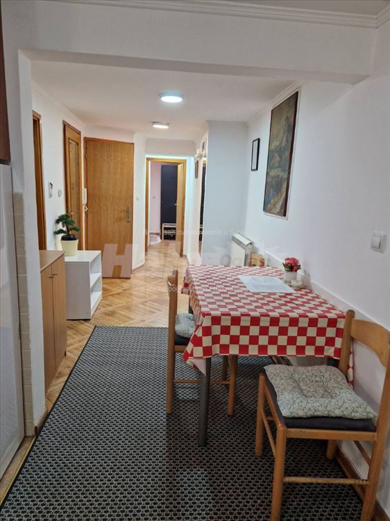 Pet friendly dvoiposoban stan blizu centra — 10