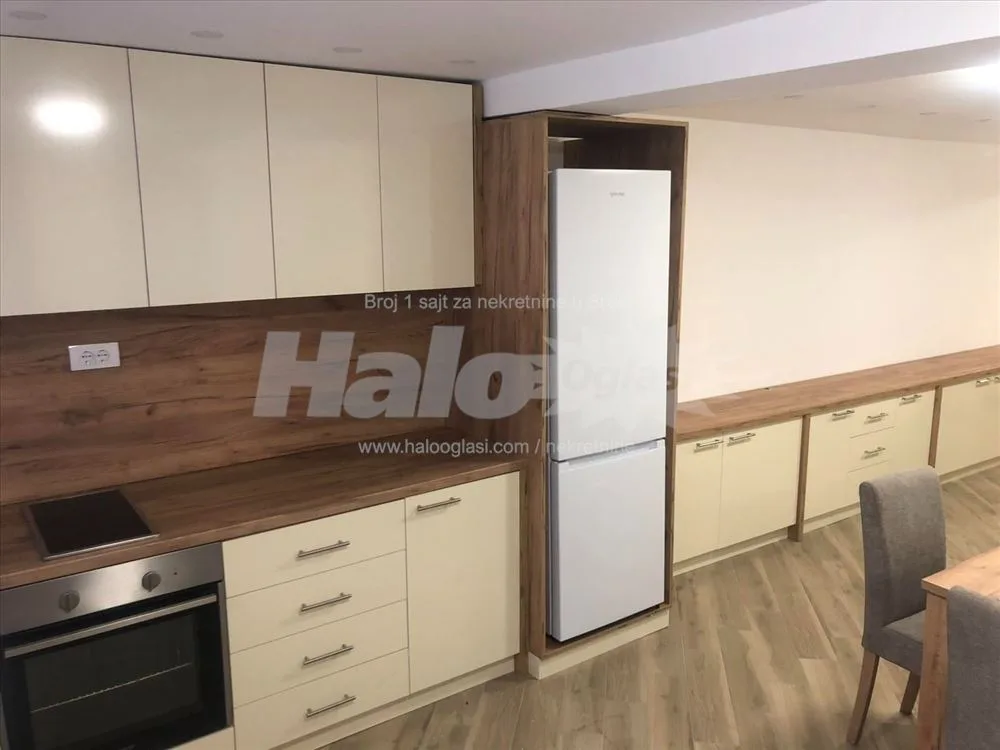Petlovo brdo 44m2 1.5 , novo, useljiv — 2