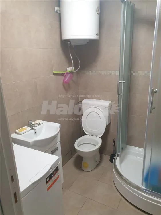 Petlovo brdo 44m2 1.5 , novo, useljiv — 5
