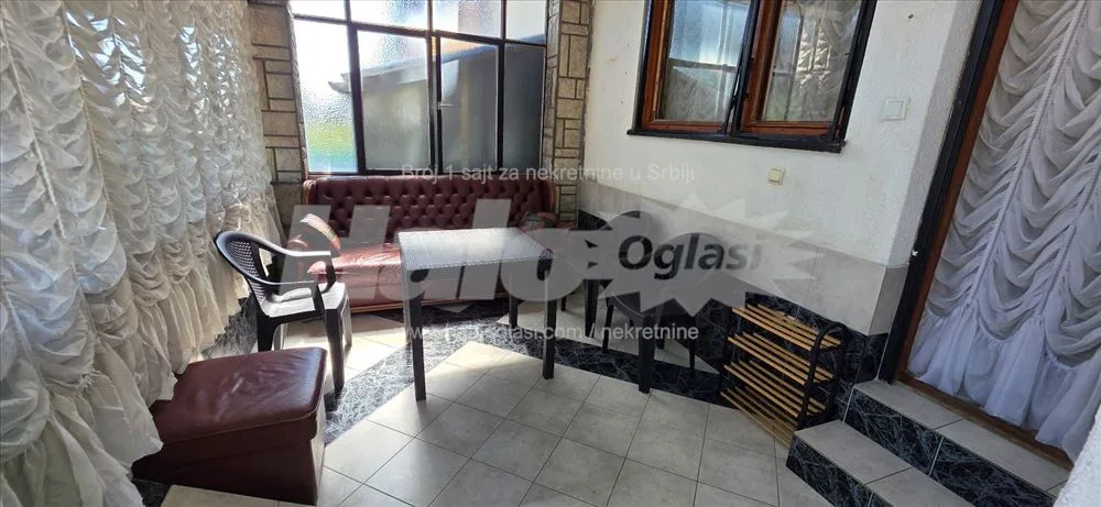 Petlovo Brdo 45m2 2.0 + 10m2 terasa — 2