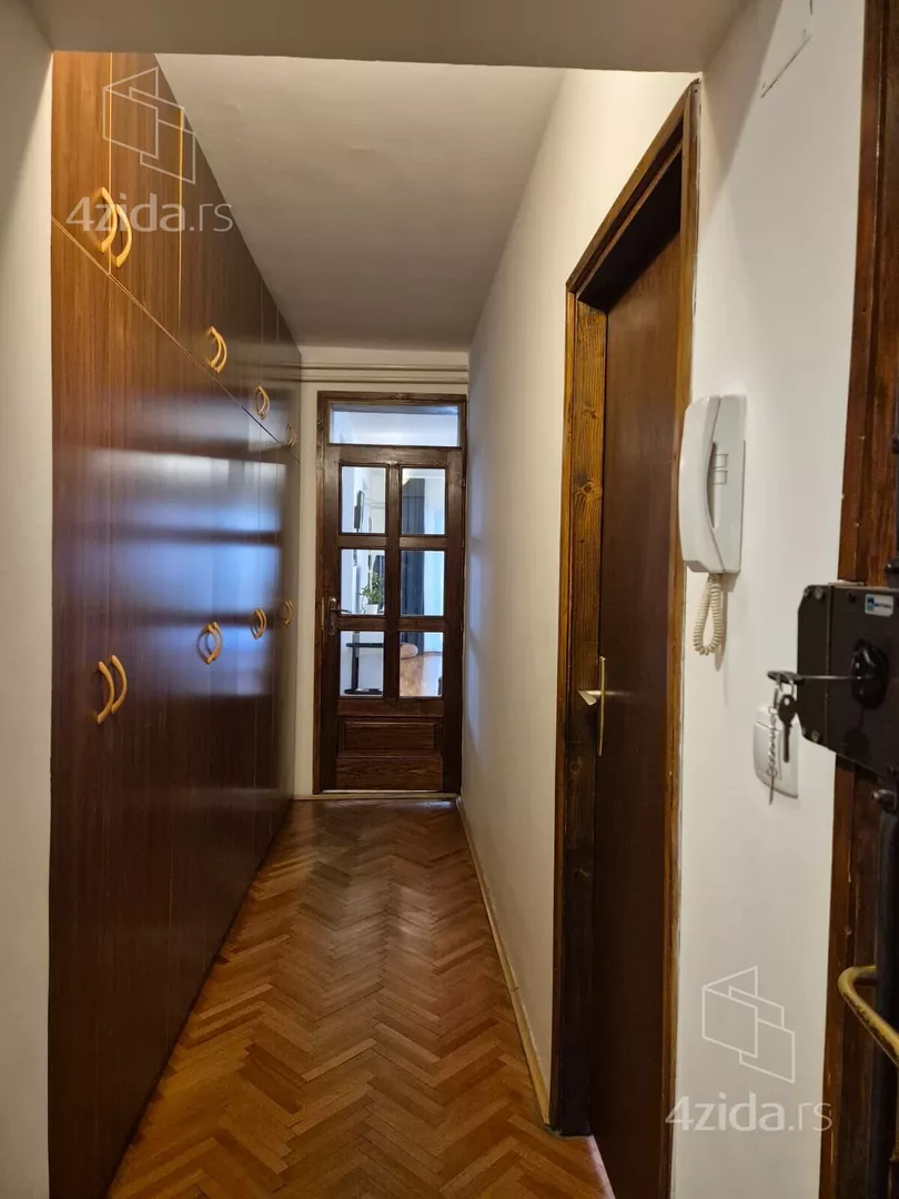 Petoiposoban stan na prodaju, Medakovićeva, 284.000€, 142m² — 12