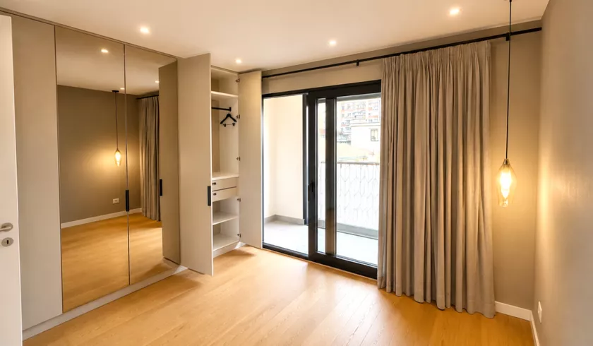 Petosoban stan na prodaju, Hadži-Melentijeva, 695.000€, 213m² — 4