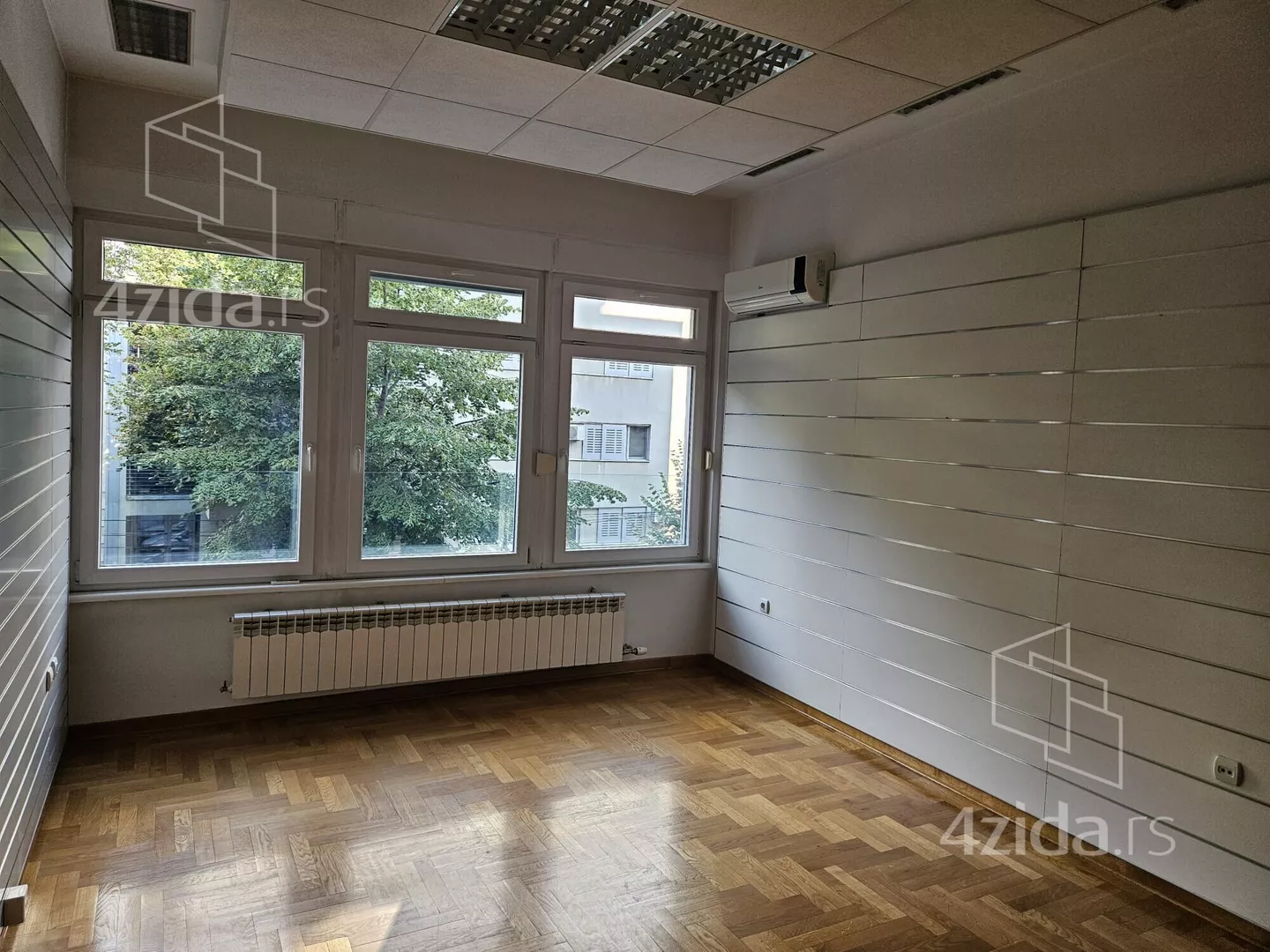 Petosoban stan za izdavanje, Ivankovačka 8, 1.750€, 136m² — 3