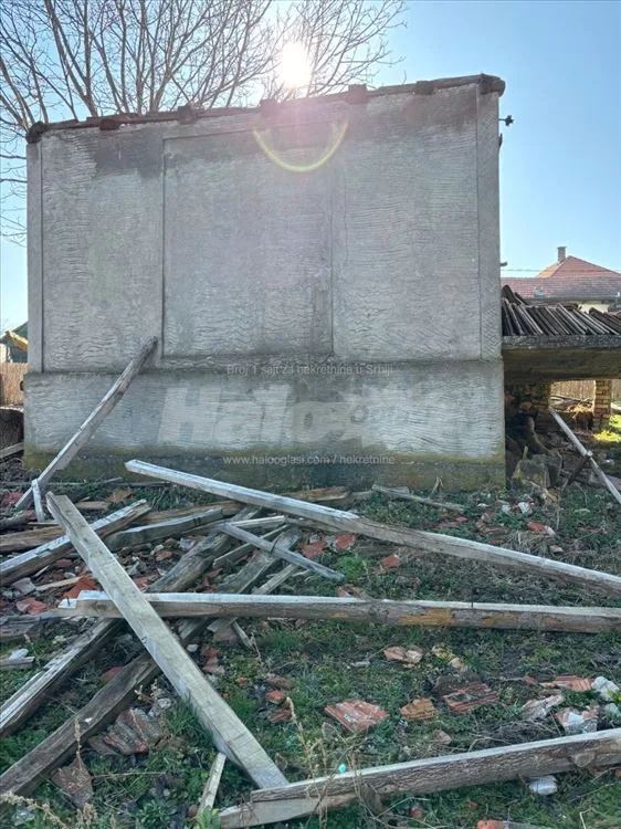 Plac 14 ari sa uknjiženom kućom – Mali Požarevac — 5