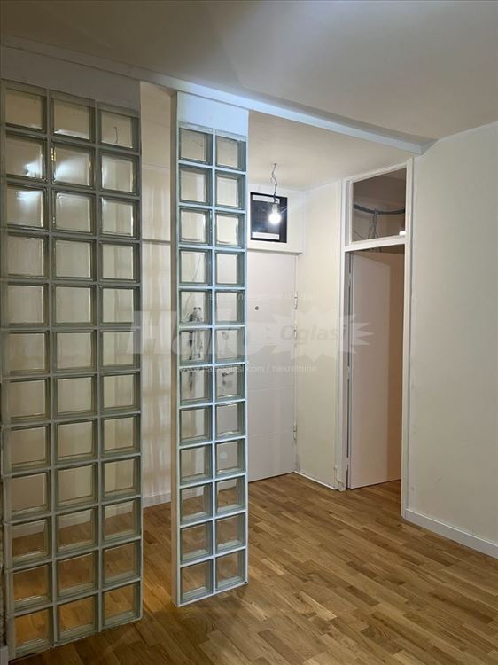 Požeška-58m²-adaptiran stan-nenamesten — 6