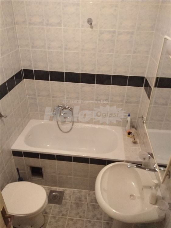Polunamešten stan 1.5 sob 35m² u Žarkovu — 5