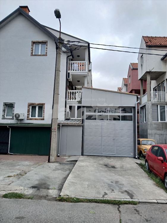 Porodicna kuća u Zemun Polju — 3