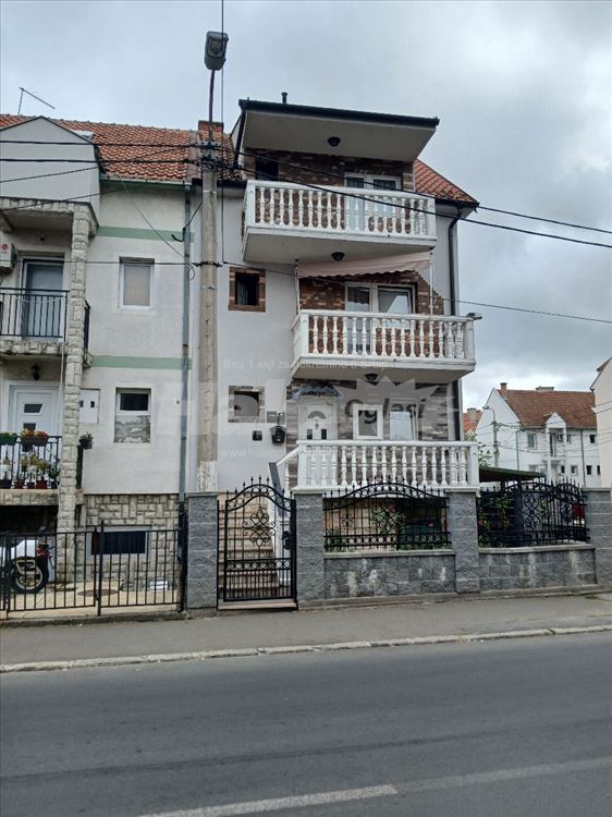 Porodicna kuća u Zemun Polju — 6