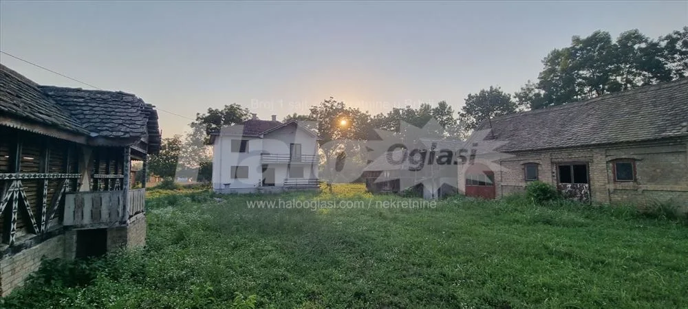 Porodična kuća sa 64 ari placa kod Obrenovca — 10