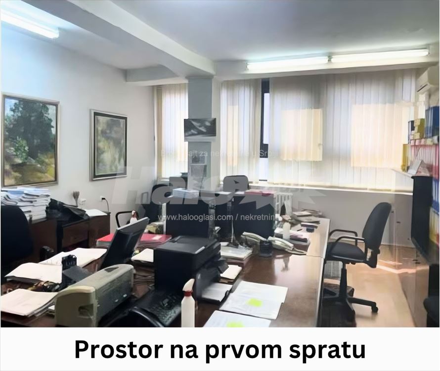Poslovna zgrada Komgrap — 10