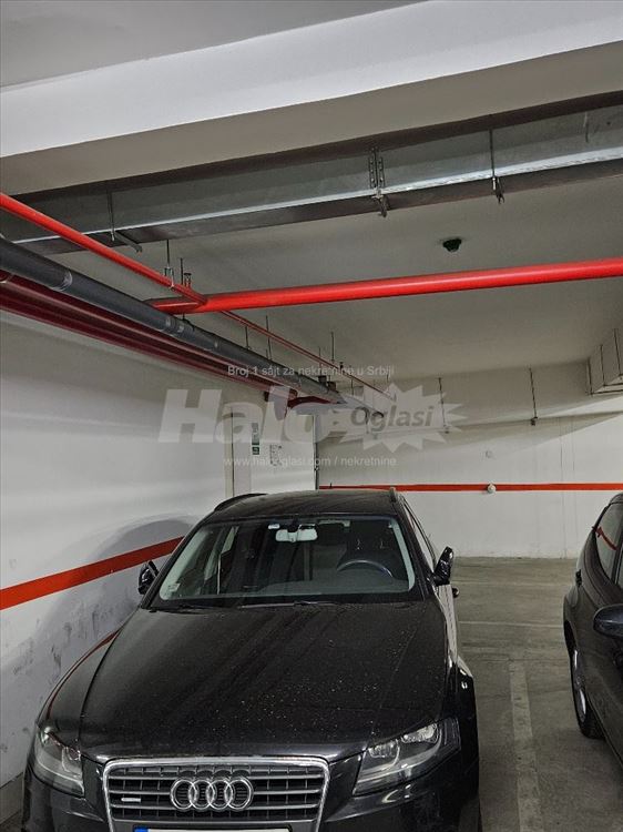 Poslovni prostor 136 m2 sa 2 parking mesta, centar — 15