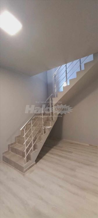 Poslovni prostor 145m2 Zaseban objekat, parking — 14