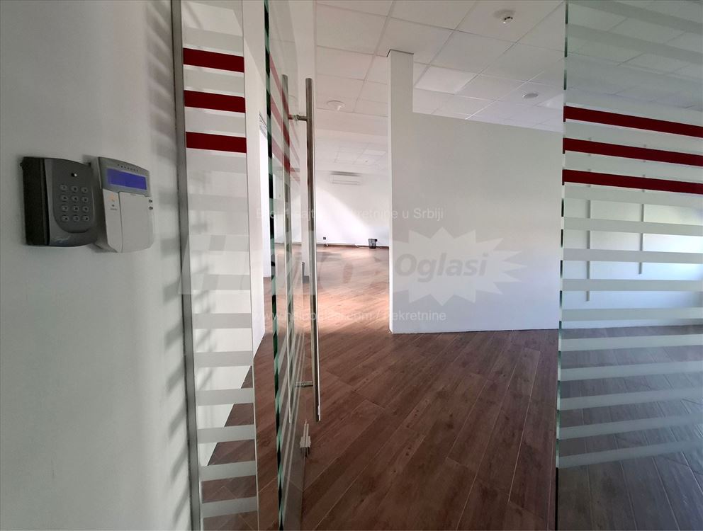 Poslovni prostor, 325m², Zemun, Miloša Bandića 16 — 13