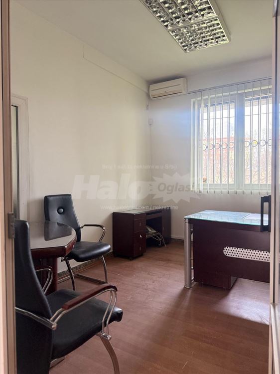 Poslovni prostor 95m2+95m2 — 9