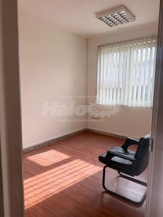 Poslovni prostor 95m2+95m2 — 10