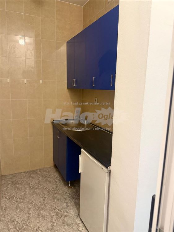 Poslovni prostor 95m2+95m2 — 14