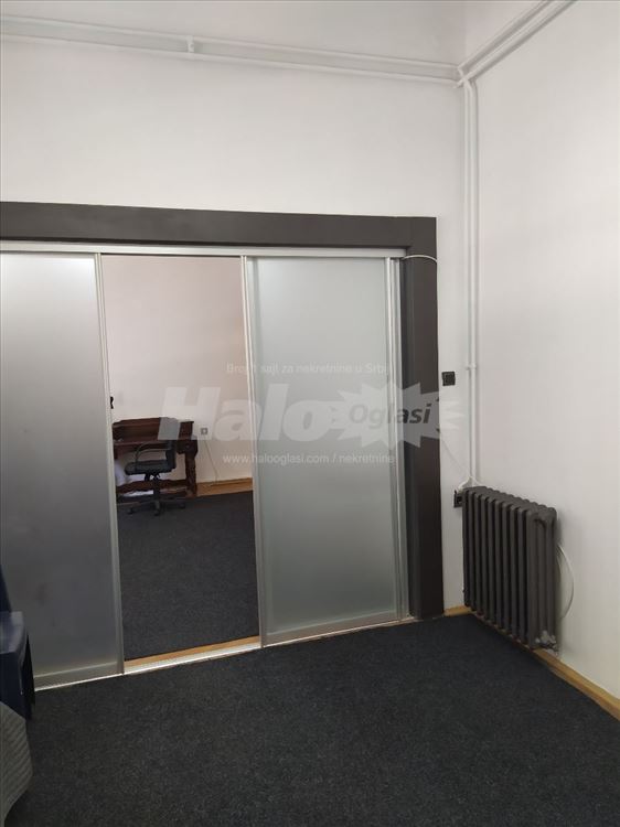 Poslovni prostor-lokal Terazije — 2
