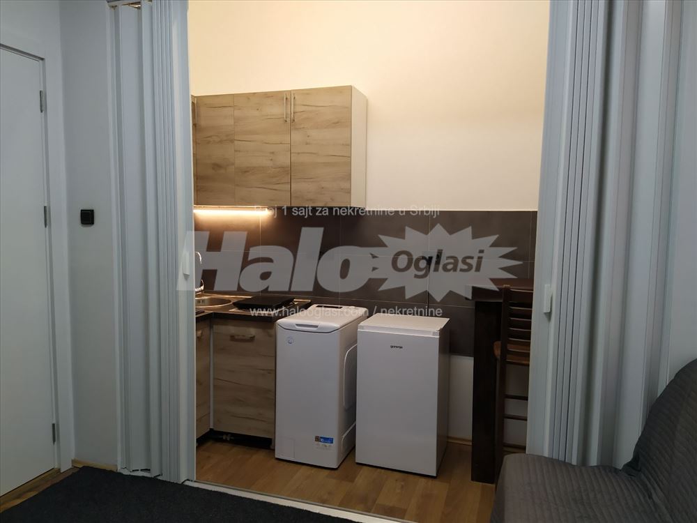 Poslovni prostor-lokal Terazije — 5