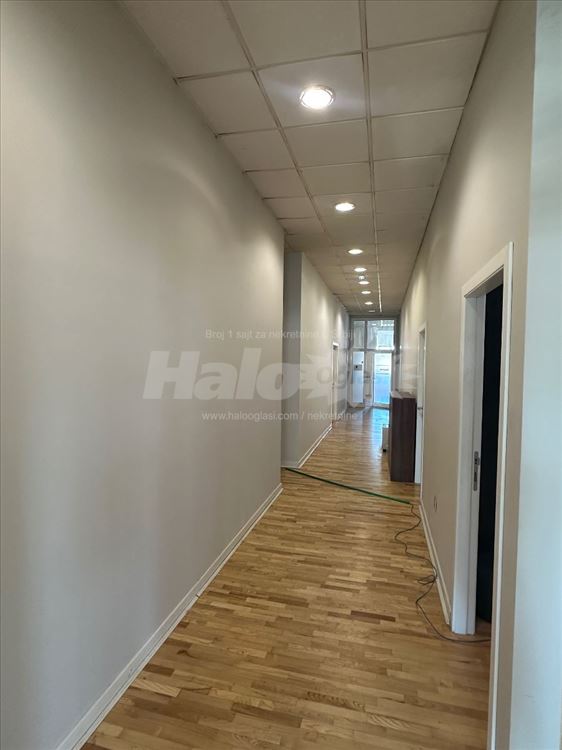Poslovni prostor Nikole Grulovića 71a kod Laste — 2