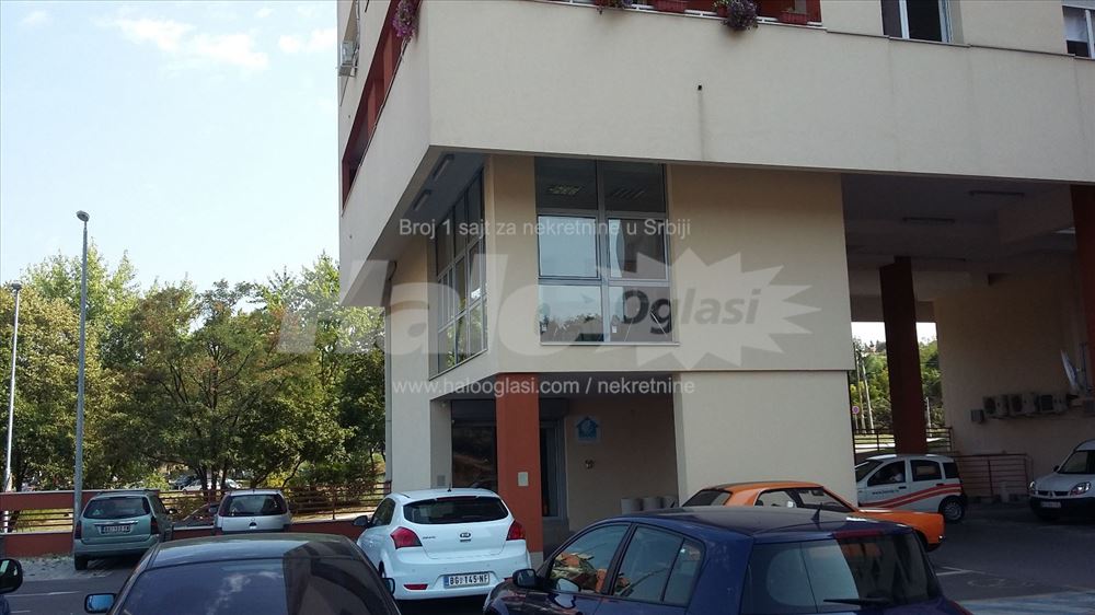 Poslovni prostor sa 3 parking mesta Paunov Breg — 9