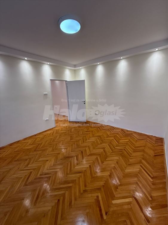 Poslovni prostor, Tošin bunar/Pariske komune, 60m2 — 15