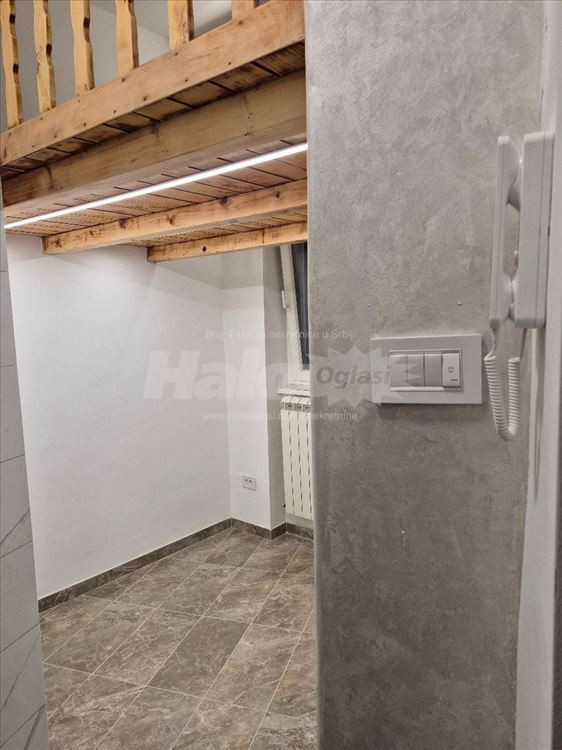 Poslovni prostor u Bulevaru Despota Stefana 3 — 6