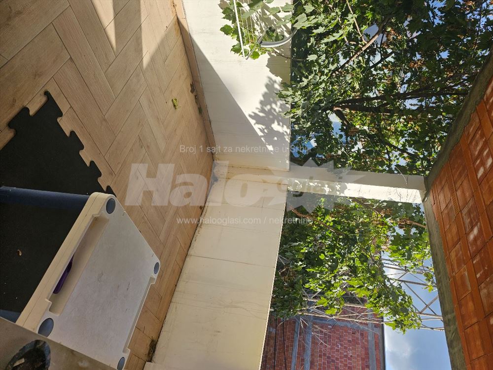Poslovni prostor u Zemunu, 130m² — 4