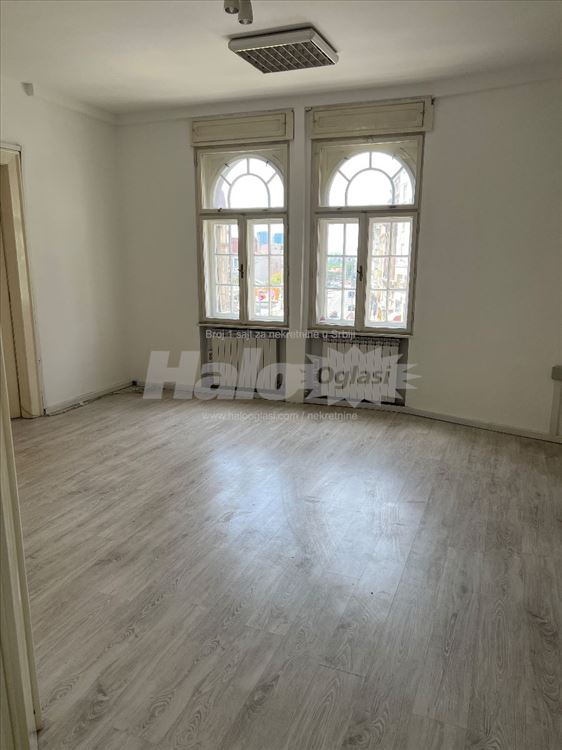 Poslovni prostor za izdavanje — 3