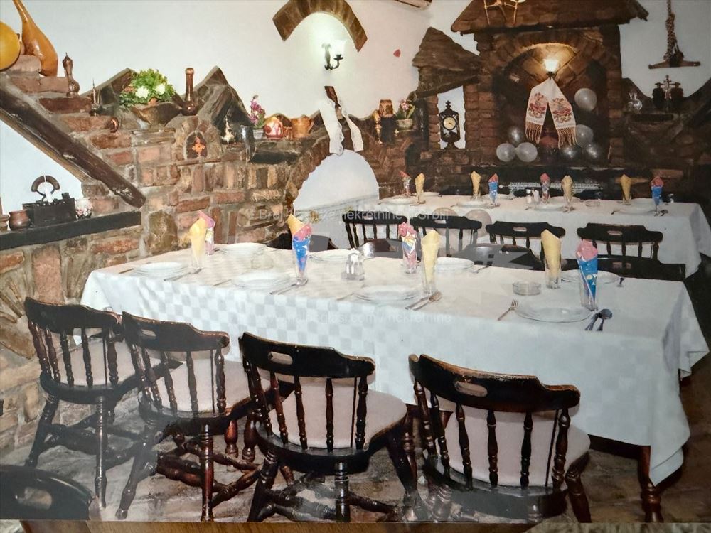 Poslovno stambeni objekat na odlicnoj lokaciji — 5